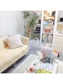 マロウド(malowdo)&nbsp;清潔感のある店内でおくつろぎください。