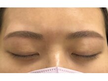 ヘキサ 千葉店(HEXA)/ナチュラルなアーチ眉/眉サロン