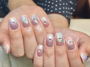 レミア 関内(REMIA)/5月　オーロラネイル