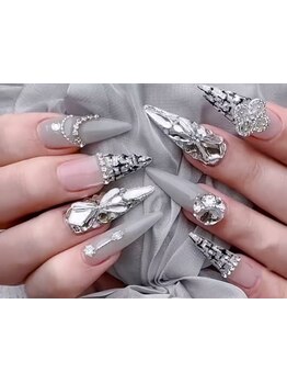 手描きアートが得意なサロン