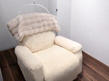 リシェリアイラッシュ(Richer)の雰囲気（半個室でゆったりとお過ごしいただけます。 天神/天神駅）