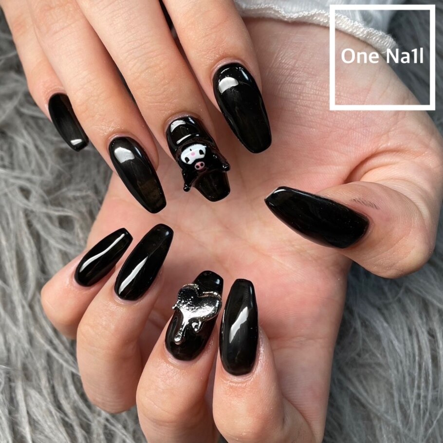 黒色ネイル チェーンクロスブラックミラースクエアネイルチップ ／ chain cross