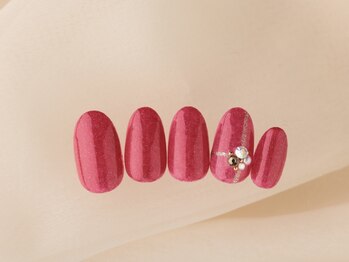 エムスラッシュ センター南(M.SLASH)/レッドネイル