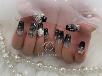 チャロム(Charom)/ブラックゴテゴテネイル