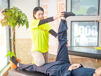 ポジティブストレッチの写真/足のむくみスッキリ解消*血行が悪くなりがちな足先からしっかりアプローチ◎毎日をもっと心地よく前向きに!