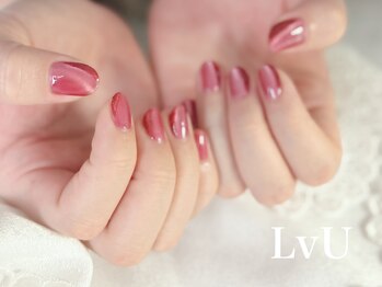 ラブユー(LvU)/斜めフレンチ風マグネット