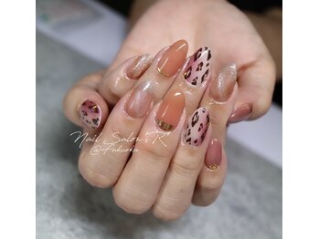 ネイルサロン R/スタイリングコース &nbsp;AKI