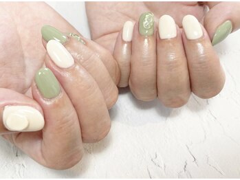 フレイムス アイラッシュ アンド ネイル(FRAMES)/ピスタチオネイル♪