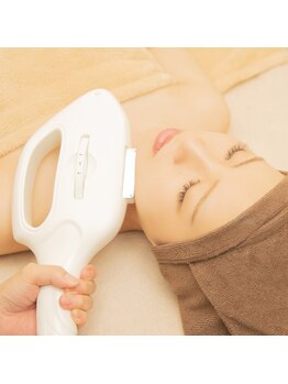 リールルーム(RIRE room)/光フェイシャル