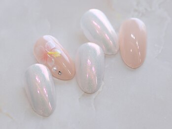 ルシェルアイ/パールホワイト☆フラワーネイル