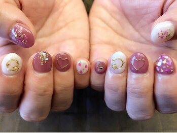 プラハネイル(+HER 美甲)/押し花×ワイヤー