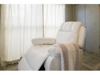 ラブラ バイ スウェラ(Love la by swella)/まつげパーマ