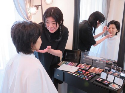 アマルジーナ(AmalZwina)の写真