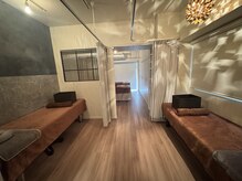 康楽堂の雰囲気（落ち着いた雰囲気のサロンです♪）