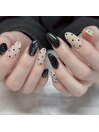 dot nail