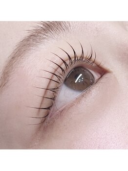 アルテ 川越(arte.)の写真/韓国式まつげパーマでナチュラルなのに目元ぱっちり◎目力UPで好印象な目元に！〔川越/まつげパーマ/眉毛〕