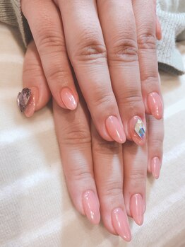 ネイル ハピネス(Happiness)/ワンカラー大粒パーツ7000円