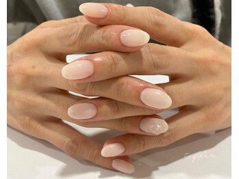 ネイルサロン ティフィン(tiffin)/~クリアハートネイル~