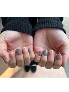 ユコニコネイル(yuconico nail)/シンプルネイル