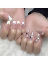 モモ(Momo)/フレンチ×ビジュー