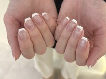 サンジュウヨン(34)/フレンチネイル　パラジェル