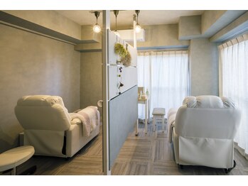 ラブラ バイ スウェラ(Love la by swella)/まつげパーマ