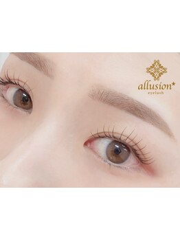 ナチュラル上品な目元にしたい