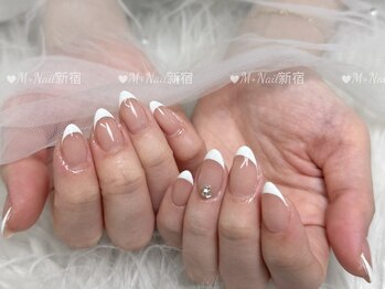 エムプラスネイル 新宿(M+Nail)/王道フレンチ
