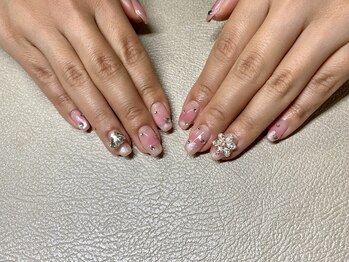 ネイルアンドアイラッシュ シヴァ(Siva)/