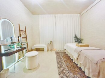 エレナ 池袋店(ELENA)