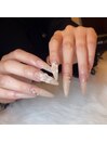 nude　beige