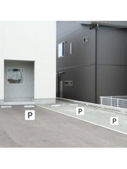 ミーウ(Me'w)/★駐車場・入り口のご案内★