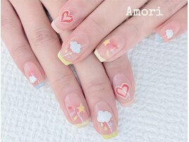 雲と虹のゆめかわネイル