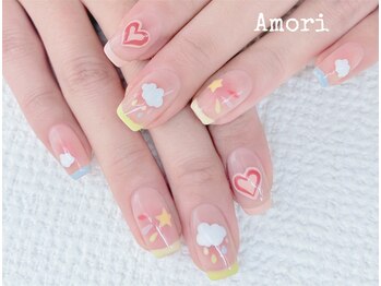 雲と虹のゆめかわネイル