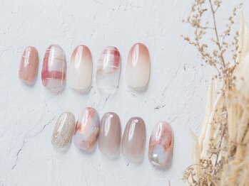 定額アートラグジュアリー