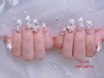 ユミ(U mi)/チップ長さ出しフレンチ