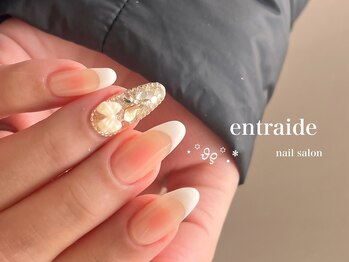 アントレッド(entraide)/キラキラワンホンフレンチネイル