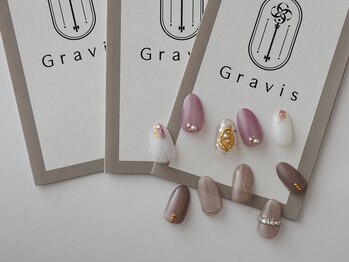 グラビス ライラ(Gravis Laila)の写真/特別な日のネイルはお任せください♪ご要望に合わせて特別なネイルを提案☆