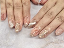 立和名/ニュアンスネイル