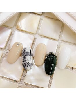 リラネイルサロン/リラアートコース ¥6500