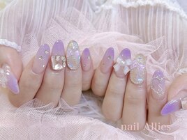紫ガーリーネイル