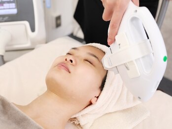 SEC(Shizuoka esthetic company)の写真/【シミケア機導入】頑固なシミだけでなく未来の予防にも◎結果にこだわる方必見!効果実感◎