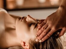 アジアンリラクゼーション ヴィラ 大橋店(asian relaxation villa)/ヘッドスパ施術シーン