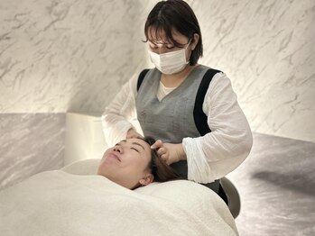 ウルスチーム アンド ビューティー(uruSteam & beauty)の写真/【完全個室で贅沢なひとときを】日々の疲れから解放される、心地よい頭皮ケアを体験してみませんか？
