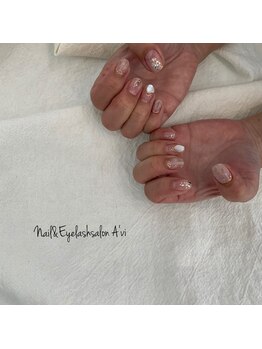ネイルアンドアイラッシュ アヴィ(Nail and Eyelash A'vi)/クリアニュアンスネイル