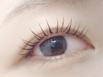 モー(Mooo)の写真/”なりたい理想の目元”を実現☆大人可愛い愛され目元に♪種類も豊富なのでお好みのデザインも見つかる◎