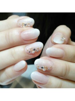 クリスタルネイル ボンベルタ橘店(CRYSTAL NAIL)/グラデーションネイル