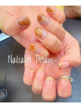 デジャヴ(Dejavu)/秋カラーのちぐはぐネイル