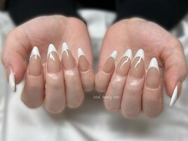 スカルプフレンチネイル