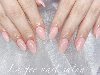 ラフェ ネイルサロン(La fee nail salon)の写真/【ワンカラー/カラグラがお得！】500種類以上から◎お財布に優しい価格で、おしゃれな指先がずっと続く♪